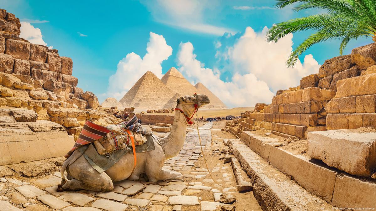 Dan Snow’s Egypt Discovery Tour – 10 Days / 9 Nights
