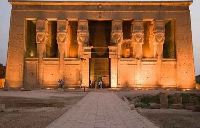 Visit Dendra Temple from luxor